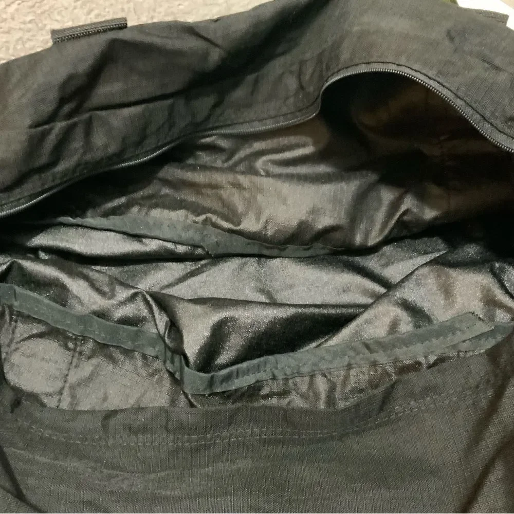 Jansport Rayban  Duffel Gym Sport Tote Bag